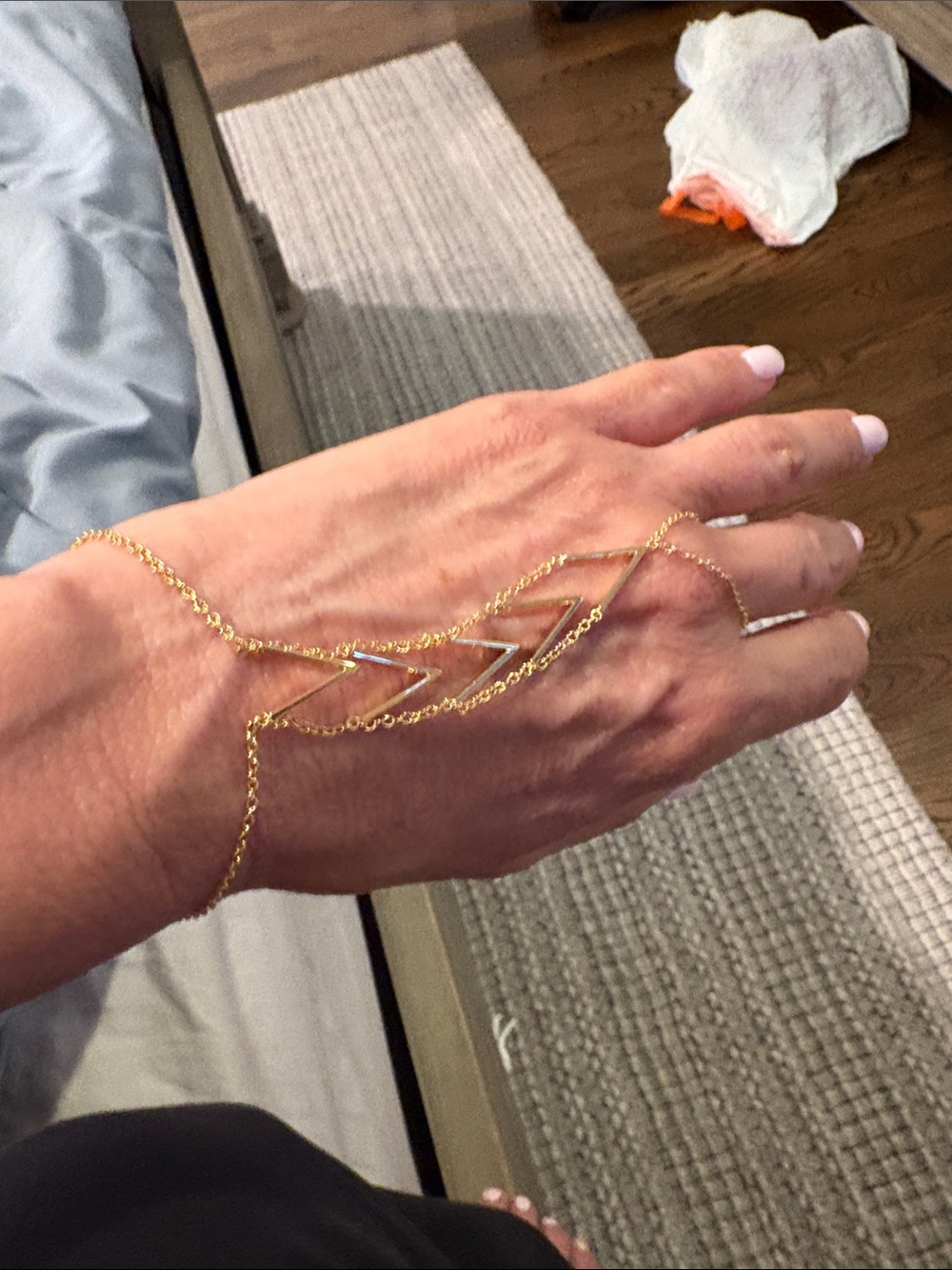 Gorjana Gold Chevron Layered Handchain Ring Bracelet NWT - Picture 6 of 7